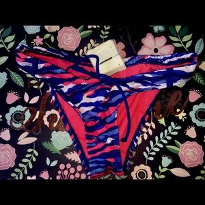 NEW Dolfin bikini bottom size small